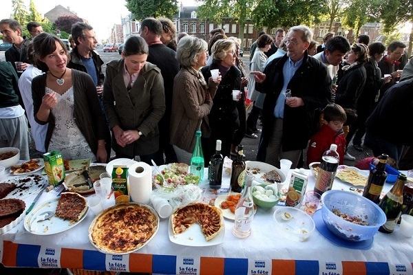 faire des rencontres à la fête des voisins