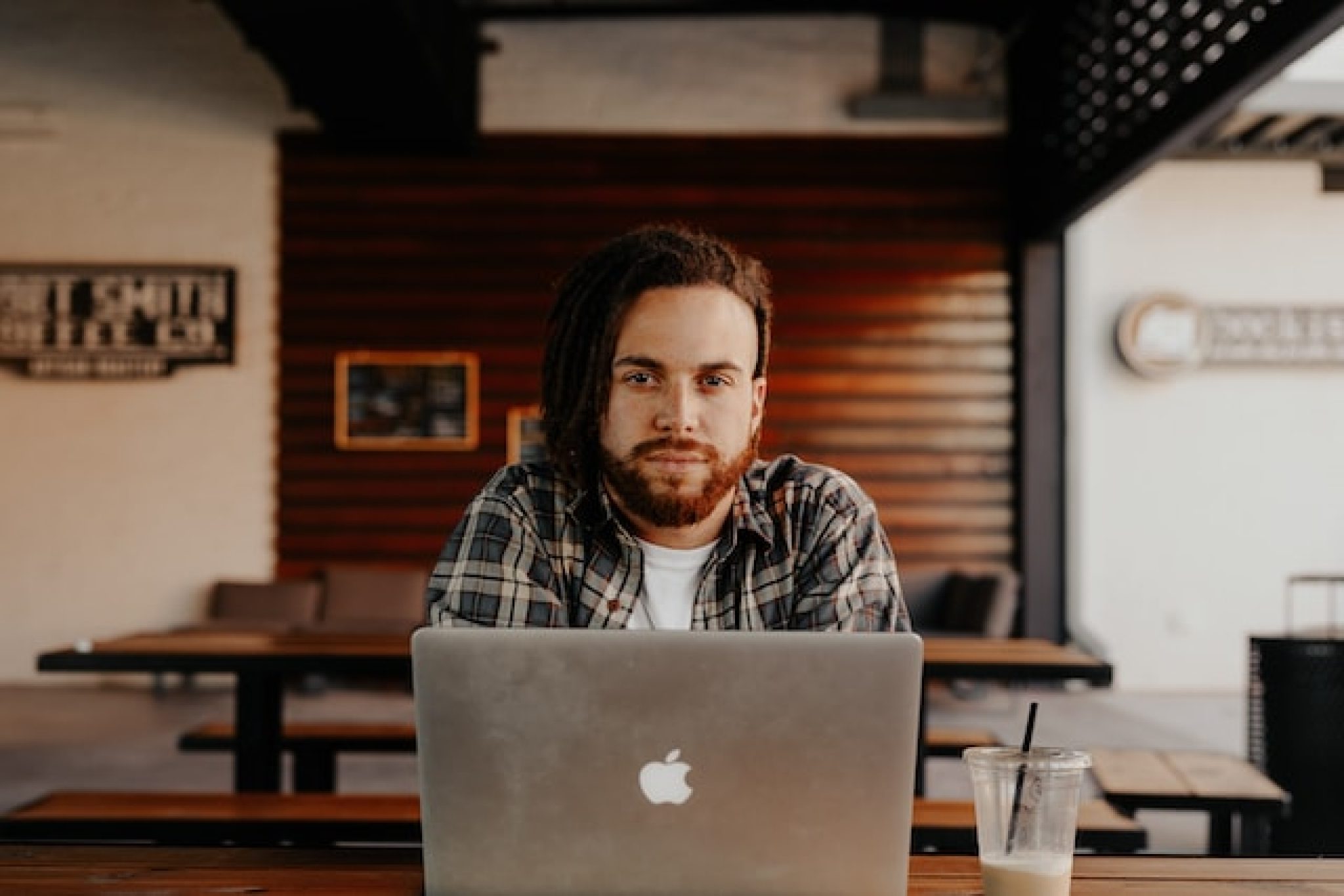 40+ idées de pseudo pour un site de rencontre
